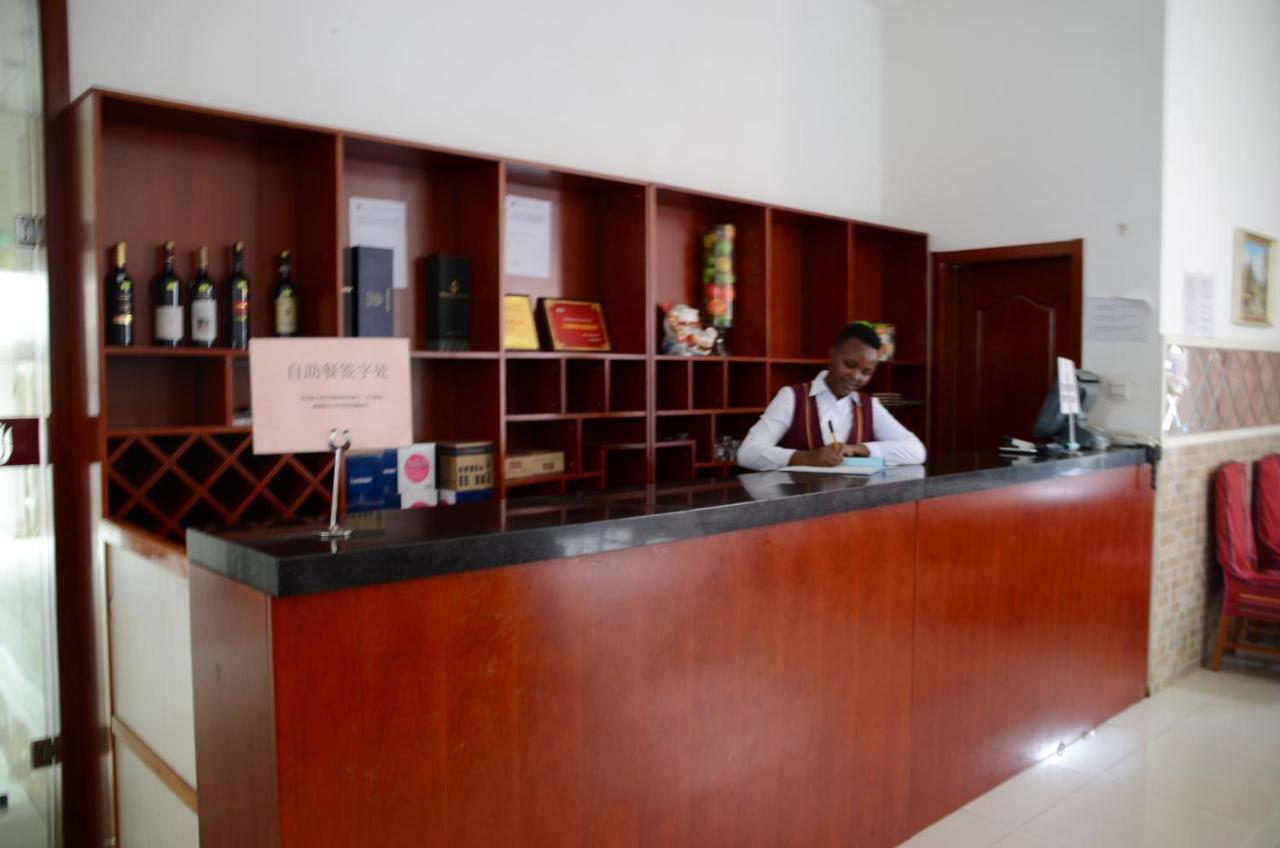 Soluxe Club International Hotel نيروبي المظهر الخارجي الصورة